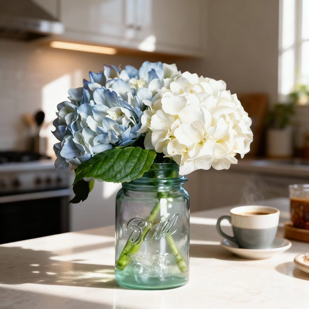 Hydrangea in Mason Jar Fleur Concept