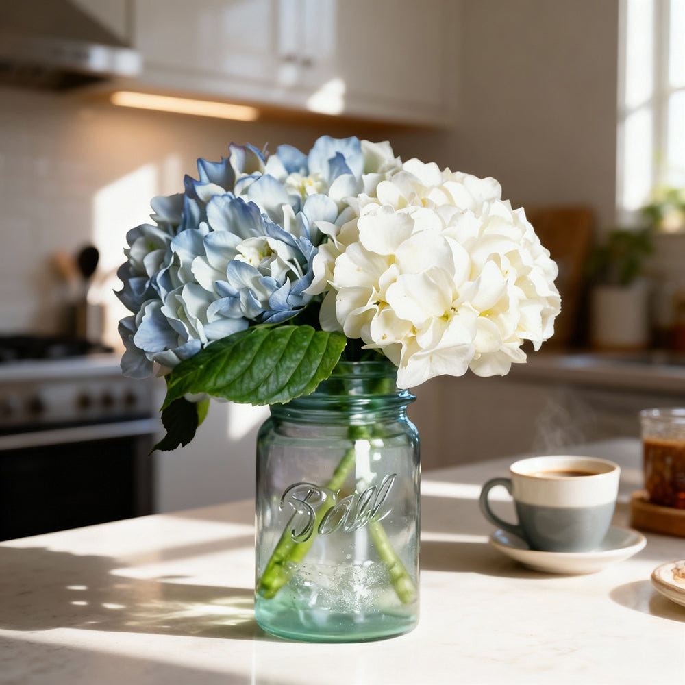 Hydrangea in Mason Jar Fleur Concept