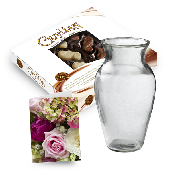 Chocolats, Vase et Carte buy at Fleur Quebec